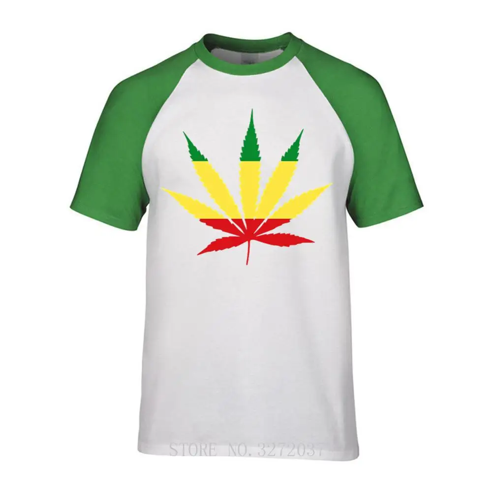 Футболка мужская с коротким рукавом круглым вырезом и флагом раста | Мужская