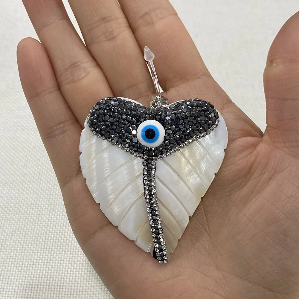 

Exquisite Natural Freshwater Shell Pendant Leaf-shaped Charm Pendant Making DIY Jewelry Fashion Necklace Earrings Accessories