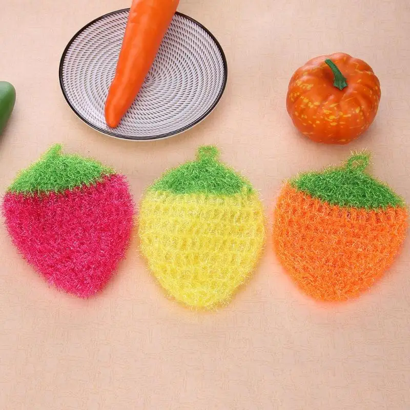 

1pc Strawberry Dishcloth Polyester Fiber Dishrag Floral Printed Washcloth