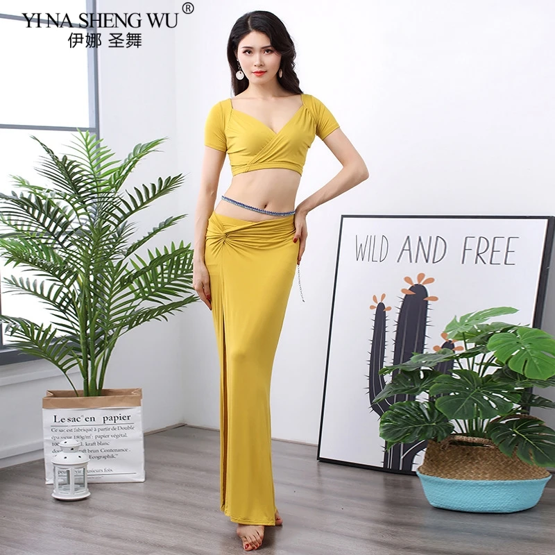 Костюм женский для танца живота с разрезом топ + юбка |