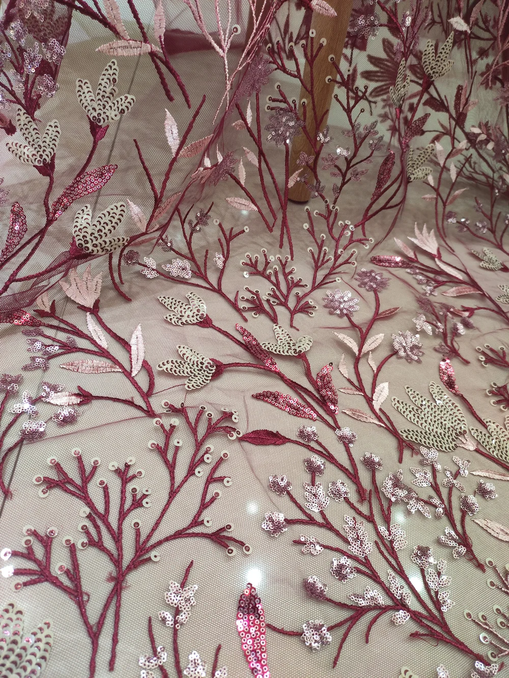 Тканевая ткань с вышивкой цветочным узором и блестками сетчатая кружевная