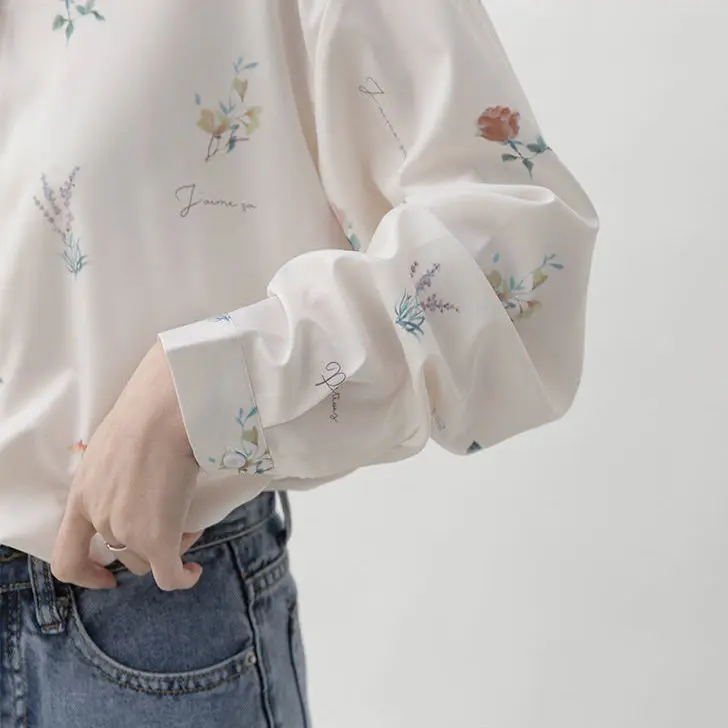 

Women Shirts Long Sleeve Chiffon Printed Summer Sun-proof Womens Blouses Loose Casual Korean Style OL Elegant Outwear Streetwear