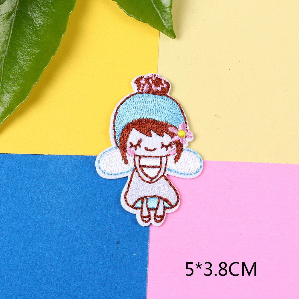 Торт воздушные шары красный Вышивка зонтиками напитки заплаты в форме моркови