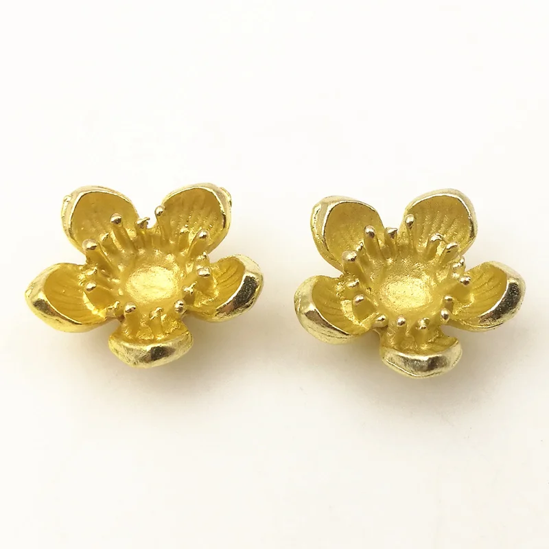 

SIXTY TOWFISH 20 pieces DIY Jewelry Accessories Size 25mm Alloy Materials Flower Slice Charms