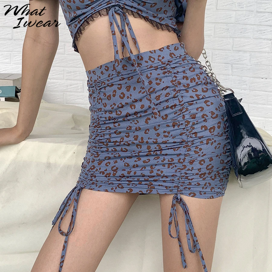 Женский леопардовый комплект с юбкой облегающий топ v-образным вырезом и