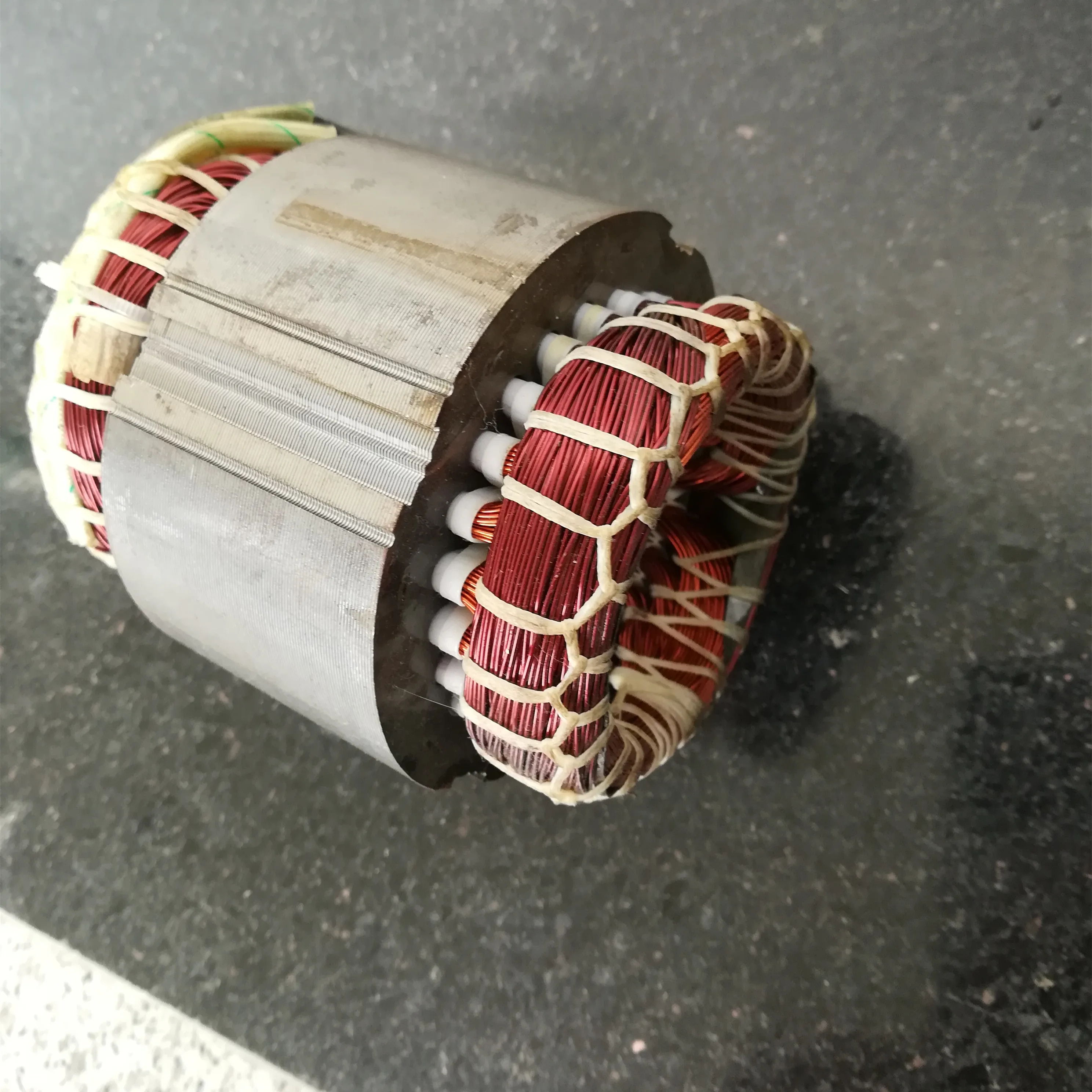 Погружной Солнечный насос 3GG1. 0/30-D24/80 36V 30M 80W солнечной энергии 110W 1m³/H 0,75 ''выход с Mppt функцией контроллера