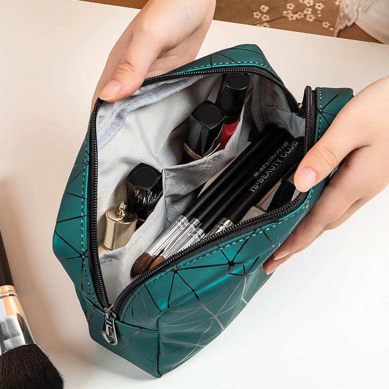 

Waterproof Cosmetic Bags Women Toiletries Jewelry Storage Pouchs Portable Makeup Handbag Travelling Gadgets Organize Accessories
