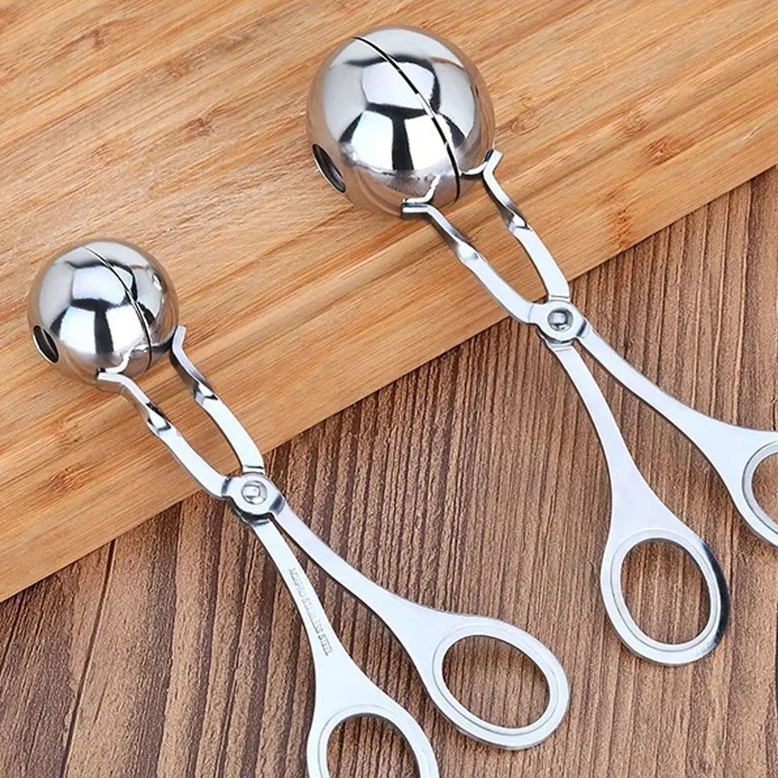 

Convenient Kitchen Meatball Maker Stainless Steel Meatball Clip Fish Ball Rice Ball Making Mold Tool Kitchen Accessories 2021