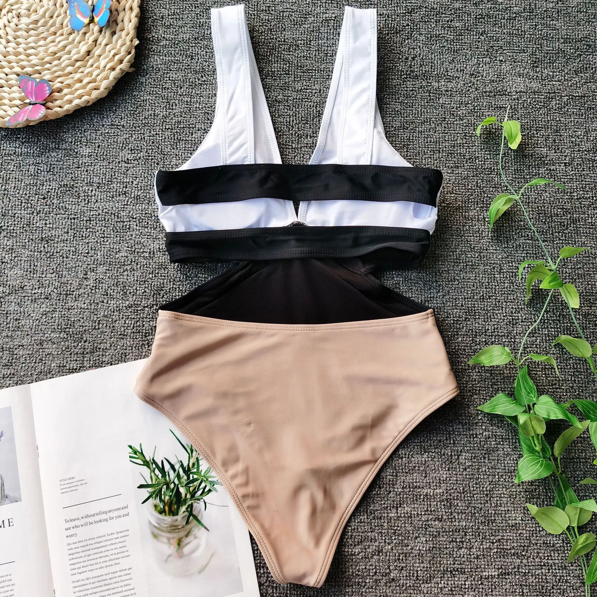 

Sexy V Neck One Piece Swimsuit Patchwork Push Up Swimwear Women Bikinis Bandage High Waist Bathing Suit Monokini Swimming Suit