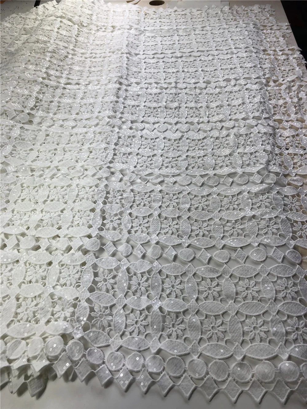 

MIQIER High Quality African nigerian tulle Lace Fabric cotton fabric Water Soluble fabric for sewing nigerian dress Swiss j51