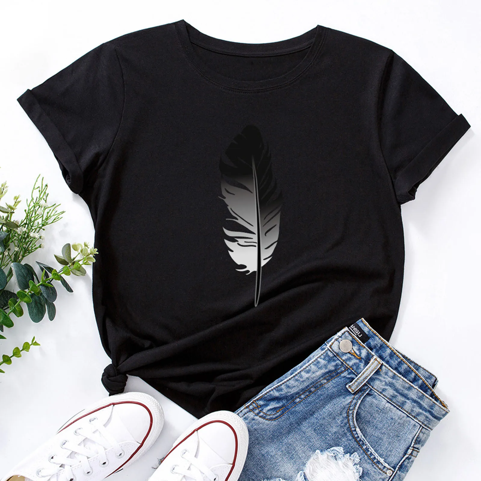

Women Oversized T-shirt Summer Feather Print Tee Top Female Black Casual Short Sleeve O-neck Shirt Graphic 90s Basic Blouses