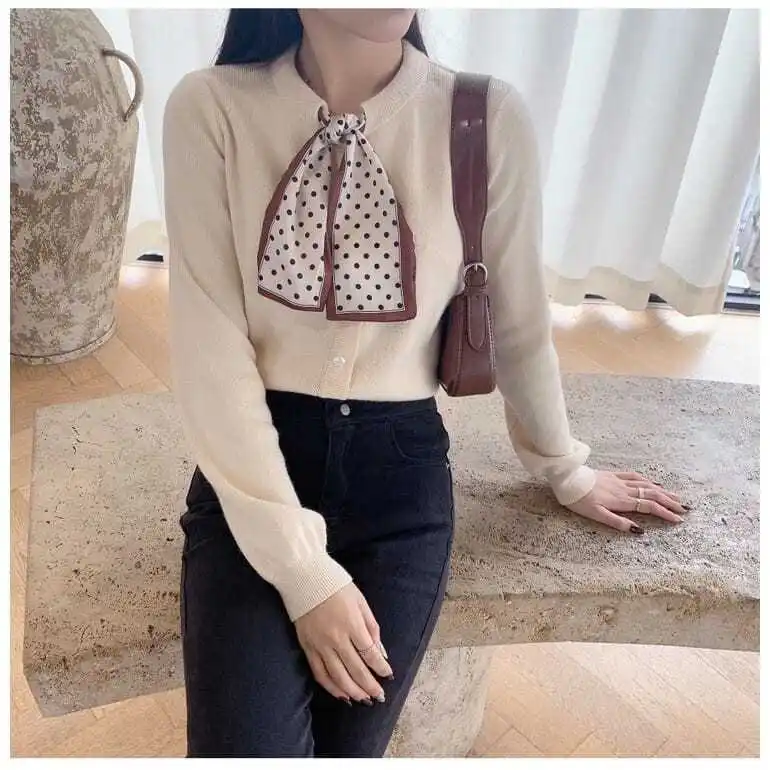 

Women 2021 Autumn Winter New Fashion Solid Color Bottoming Tops Female Bow Pullover Sweater Tops Ladies Slim Knitted Tops Q417