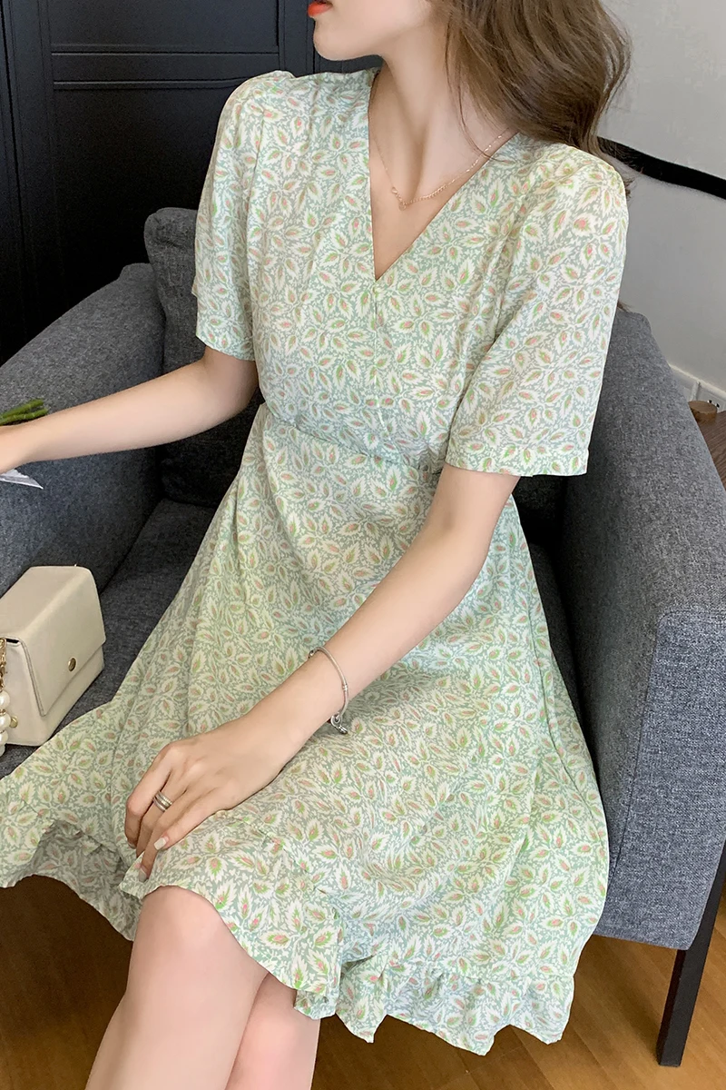 

Uulutonica Summer Women Elegant Fashion A-line Print Short Belt Knee-length Empire V-neck Chiffon Dress