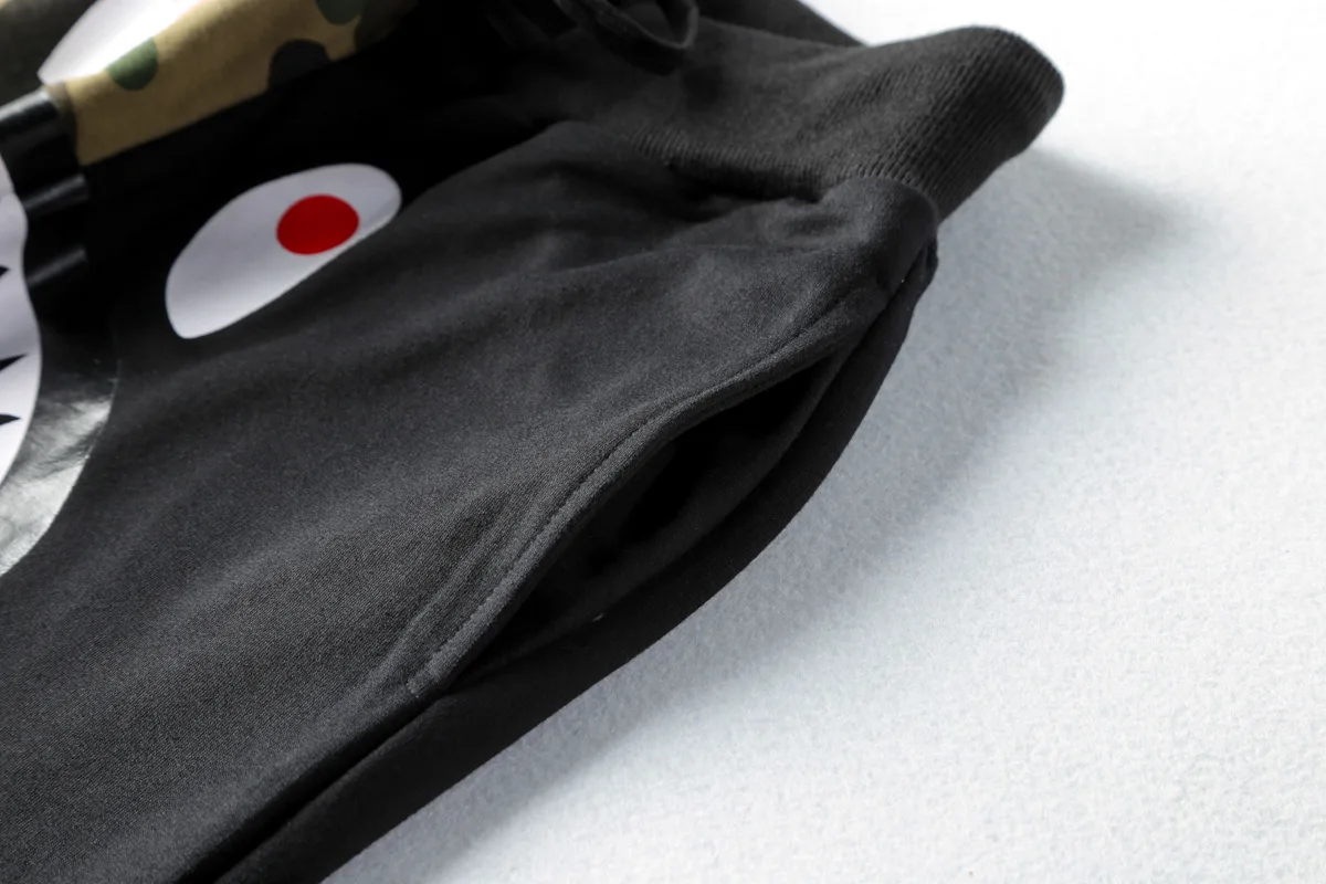 

Mens Bape Camouflage Pants Loose Slacks Shark Print Small Feet Trousers Streetwear