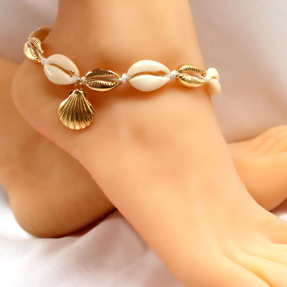 

Retro Natural Shell Foot Chain Anklets Women Bohemian Beach Personality Gold Foot Anklet Bracelet Femme