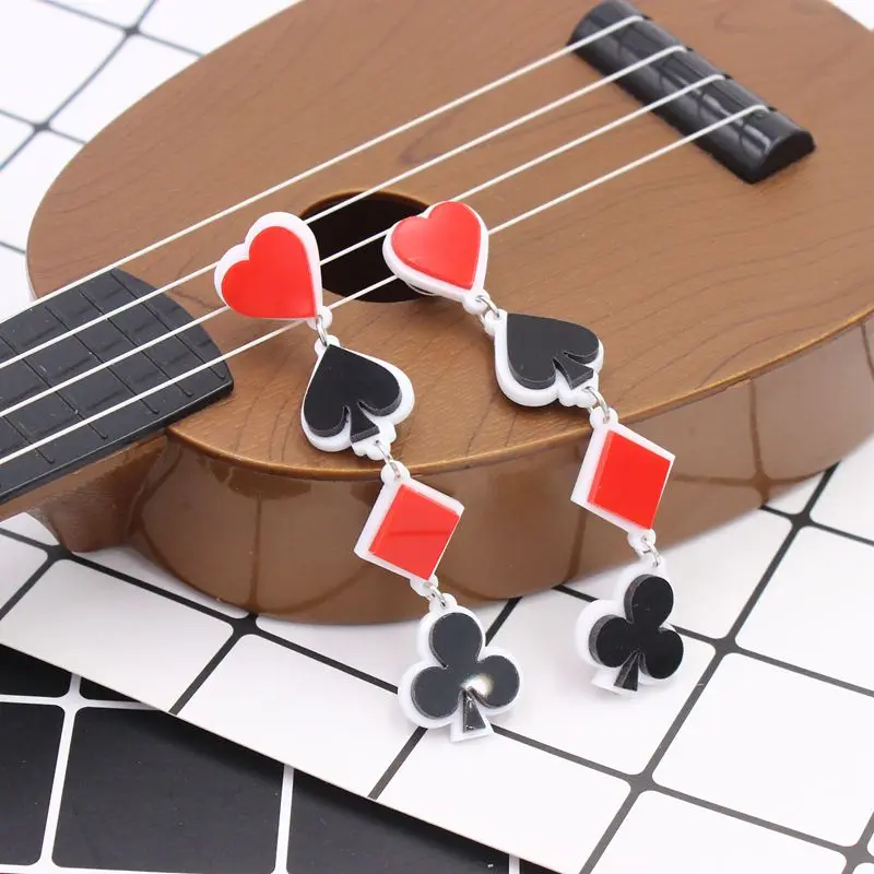Акриловые геометрические длинные серьги в виде игральных карт Женская