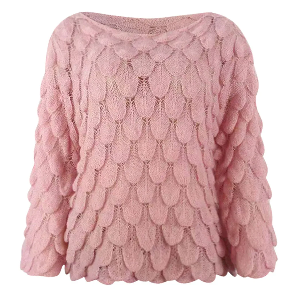 Женский трикотажный свитер с воротником-лодочкой длинным рукавом и открытыми