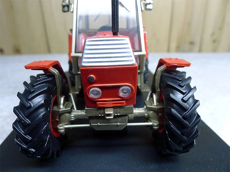 Редкое Специальное предложение 1:32 5272 Z C 80452 WD-красный Чешский Трактор Сельскохозяйственная модель автомобиля коллекционная модель сплава