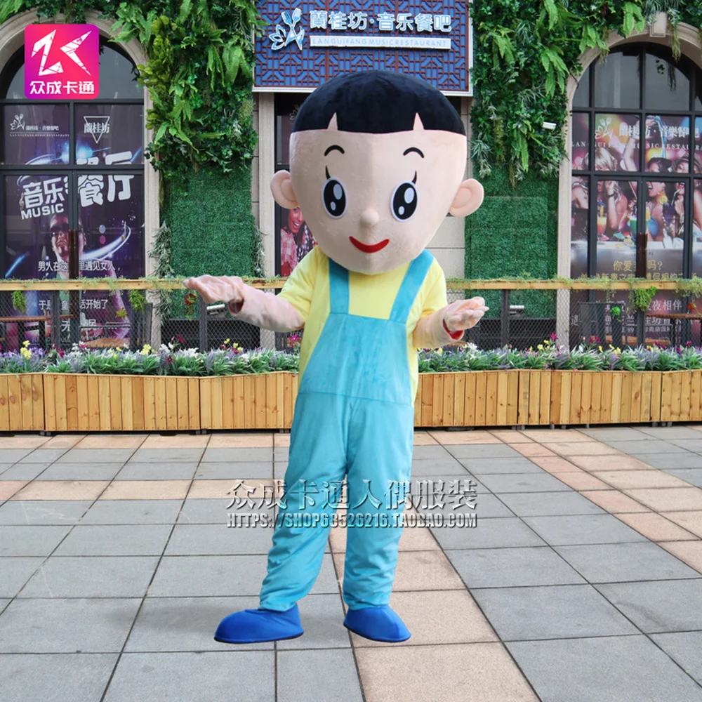 Костюм героя аниме большая голова сына и маленькая костюм куклы для выступления