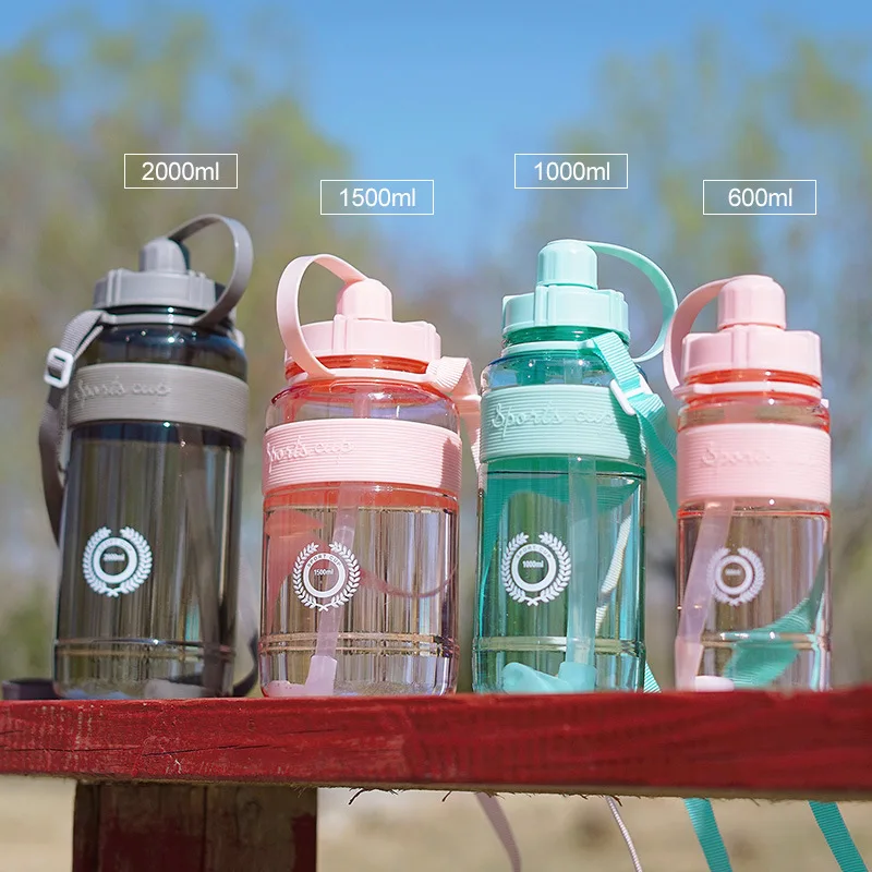 

2000ml Large-Capacity Plastic Water Bottle With Straw Scale Outdoor Convenient To Carry BPA-Free Drinking Water Pot