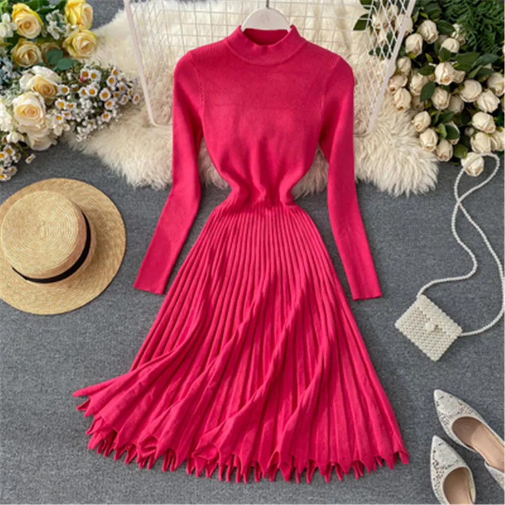 Женское винтажное трикотажное платье свитер средней длины приталенное