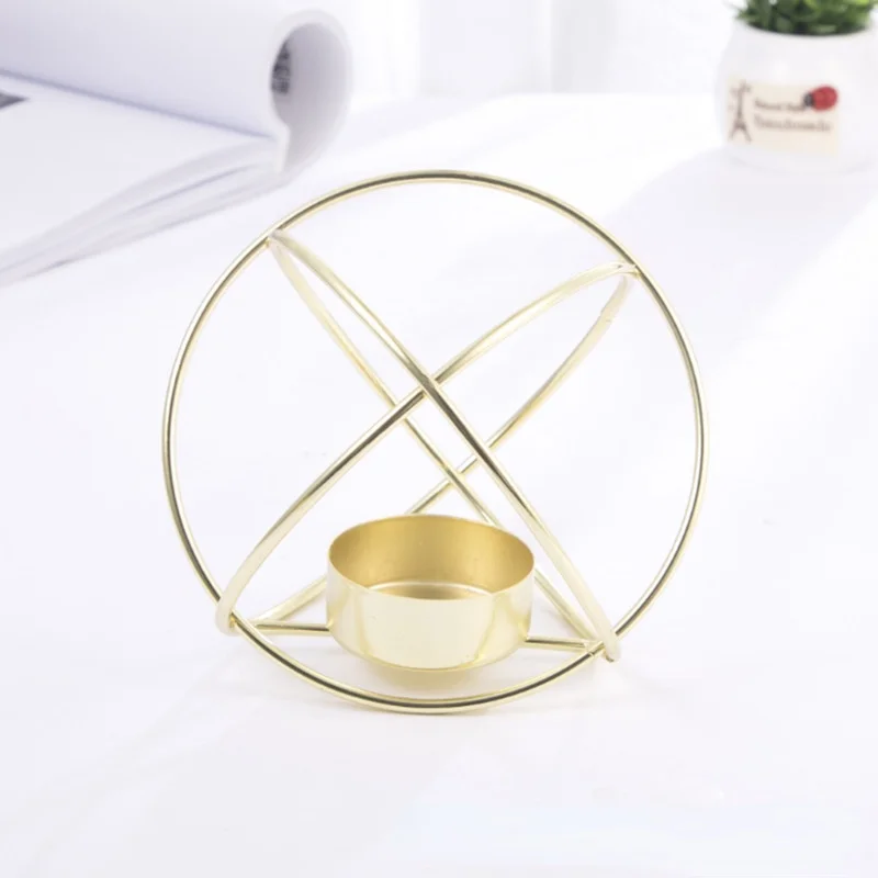 

European Nordic Gold Candle Holder Christmas Small Classic Modern Candle Holder Metal Iron Centro De Mesa Decoration For Home