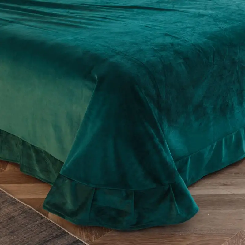 43 Crown Embroidery Winter Velvet Flannel Fleece Lace Bedding set Duvet Cover Bed Linen Fitted Sheet Pillowcases Queen King | Дом и сад