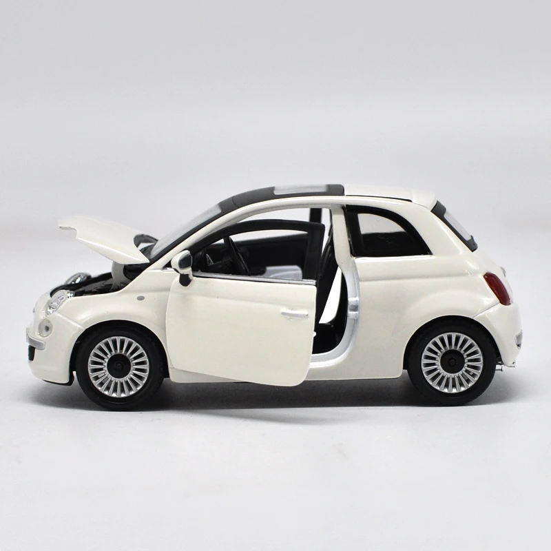 Модель автомобиля Паук из сплава 2007 500 1968 | Игрушки и хобби