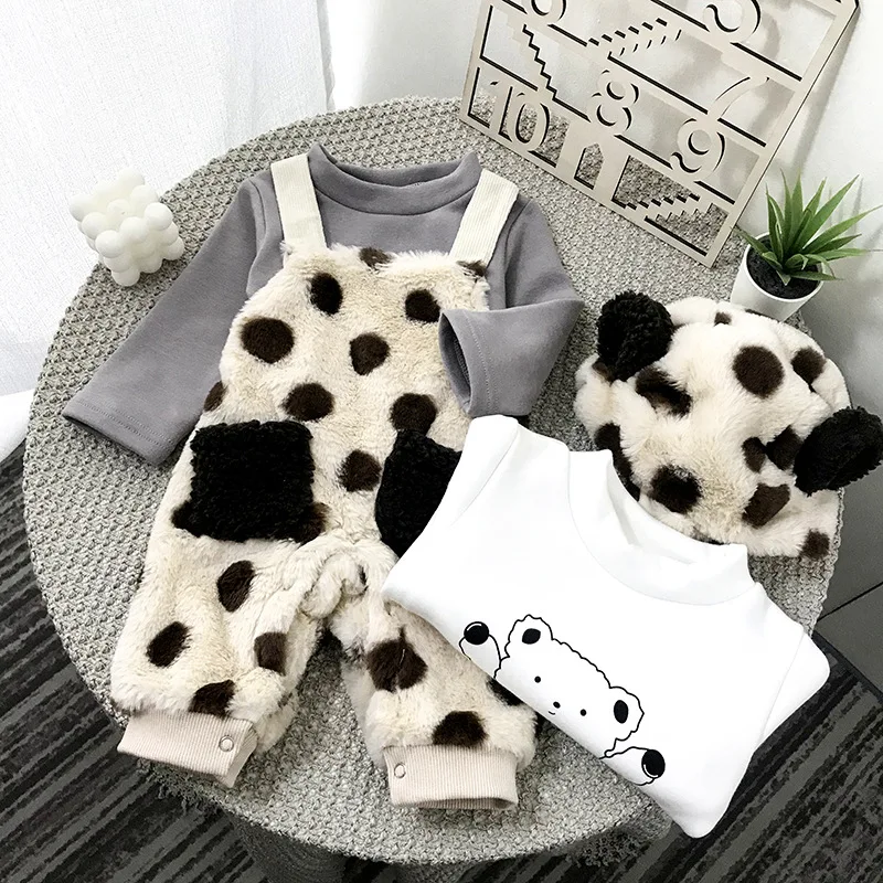 

Новинка зимы 2021, детский комбинезон, милый комплект из 3 предметов в горошек с плюшевым медведем, бархатный костюм, шапка, съемная футболка и ...