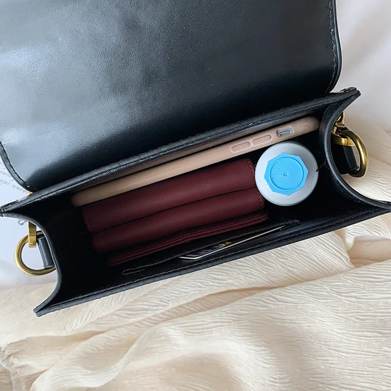 

DikizFly Brand Designer 2020 Purse Small Crossbody Bags Women Tote Handbag Fashion Metal Lock Shoulder Bag Female Luxury Bag Sac