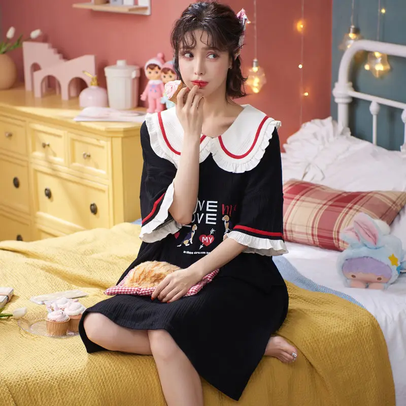 

Women's Sleep & Lounge