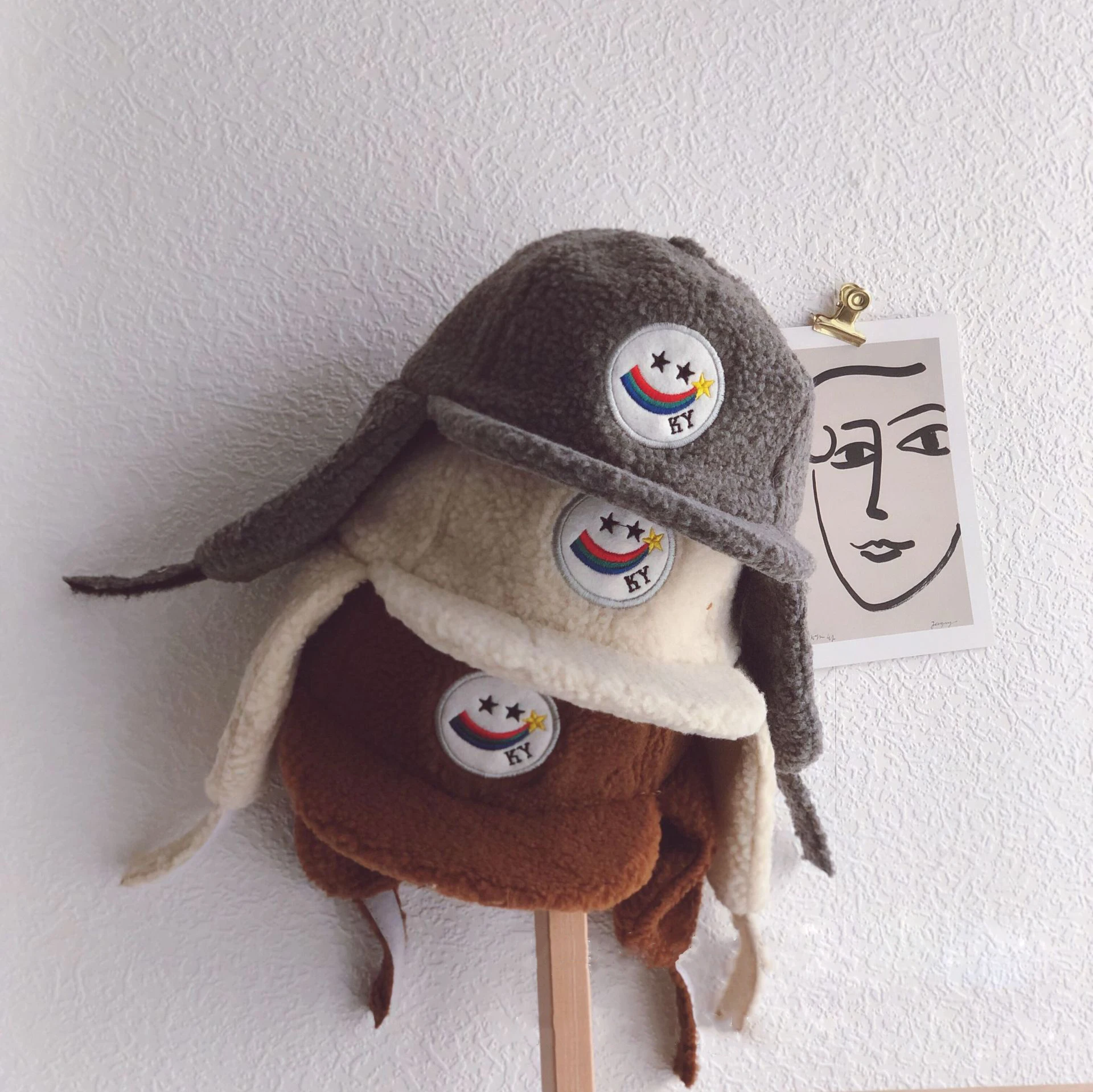 Детские шапки зимние детские бейсболки теплые наушники детская шапка Lei Feng