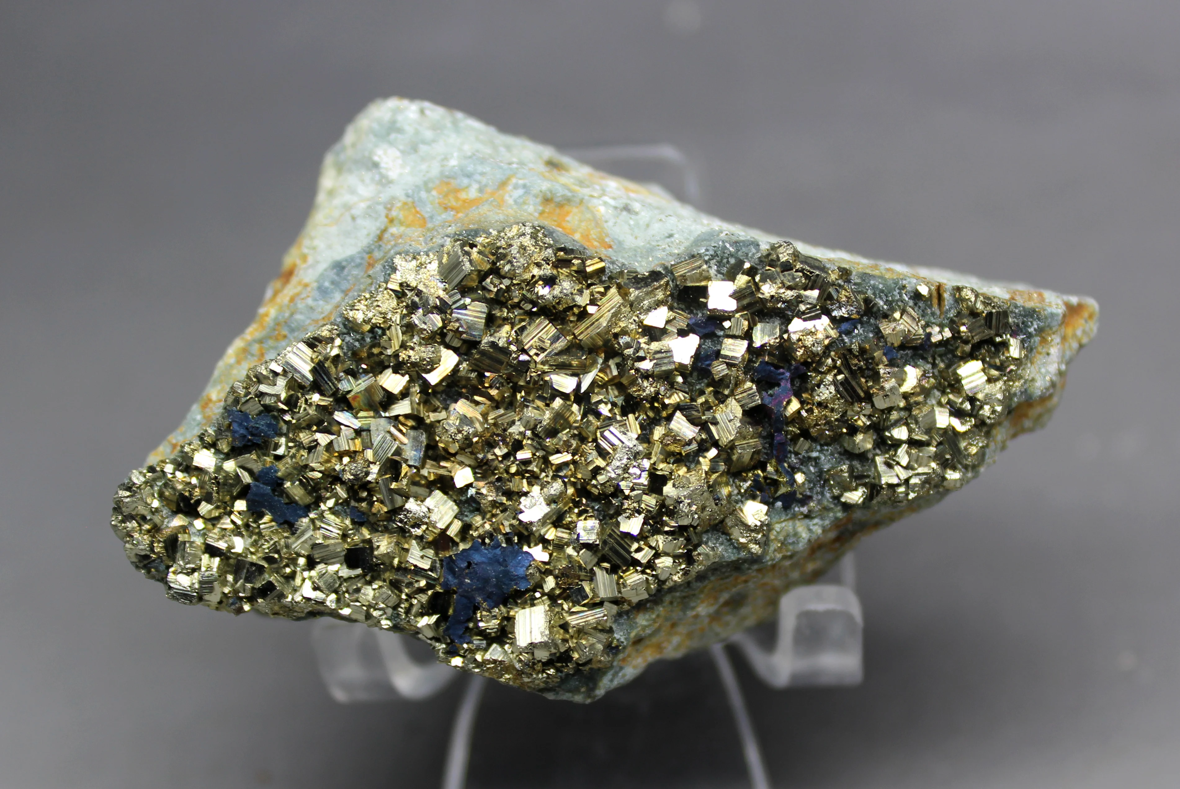 132 г натуральный Блестящий pyrite образцы минералов Crystals and камни лечебные