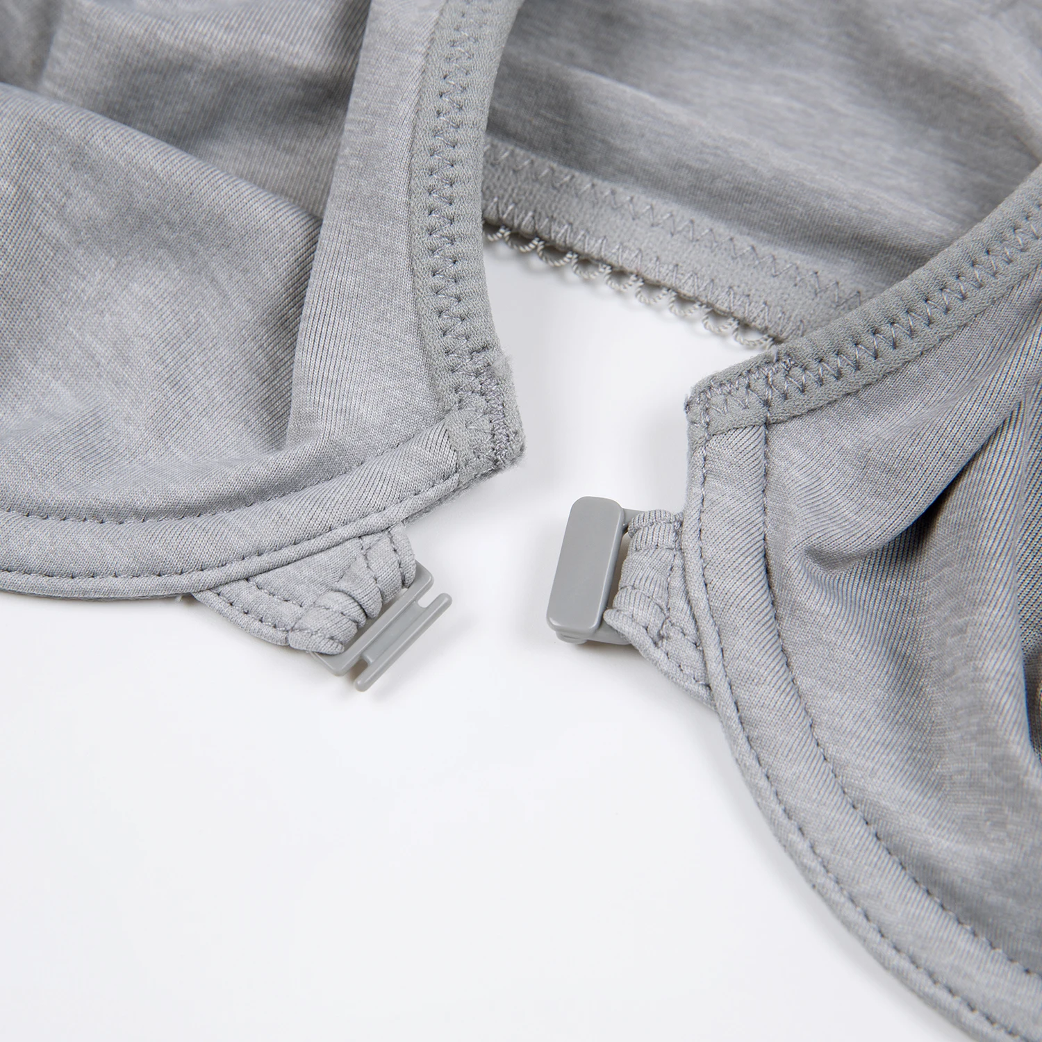 

Women's Racerback Bra Unlined Underwire Front Closure Bra T-shirt Plus Size