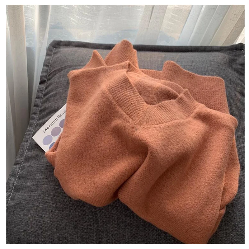 

V-neck Knitted Sweater Women Loose Oversize Winter Pullover Female Sweater Plus Size Long Sleeve Women Tops 2020 Pull Femme