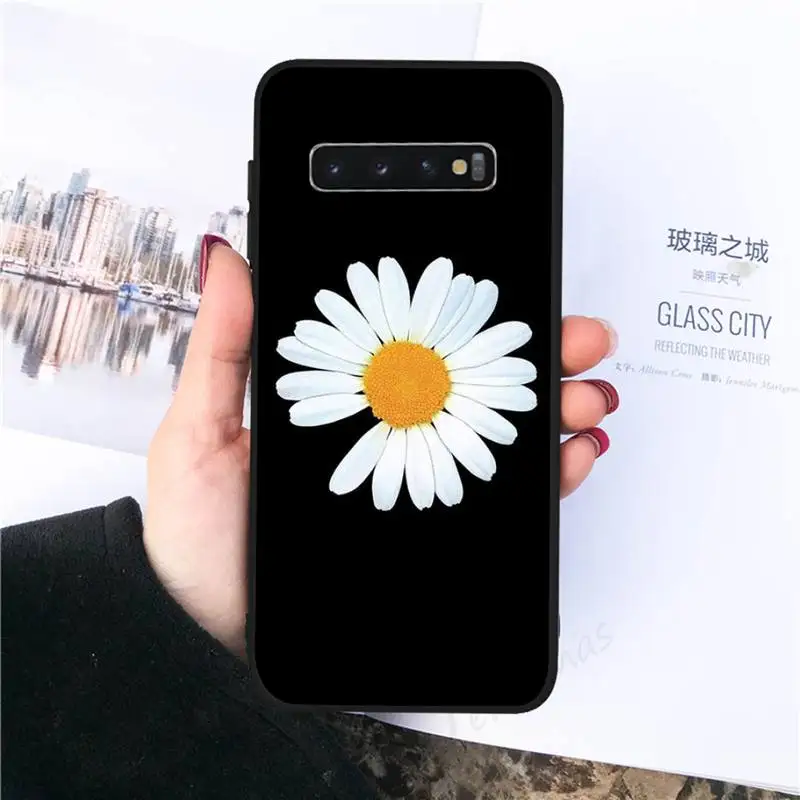 

Black White Flower Daisy Phone Case For Samsung galaxy S 8 9 10 20 21 30 A 30 50 51 70 note 10 plus Ultra 5g