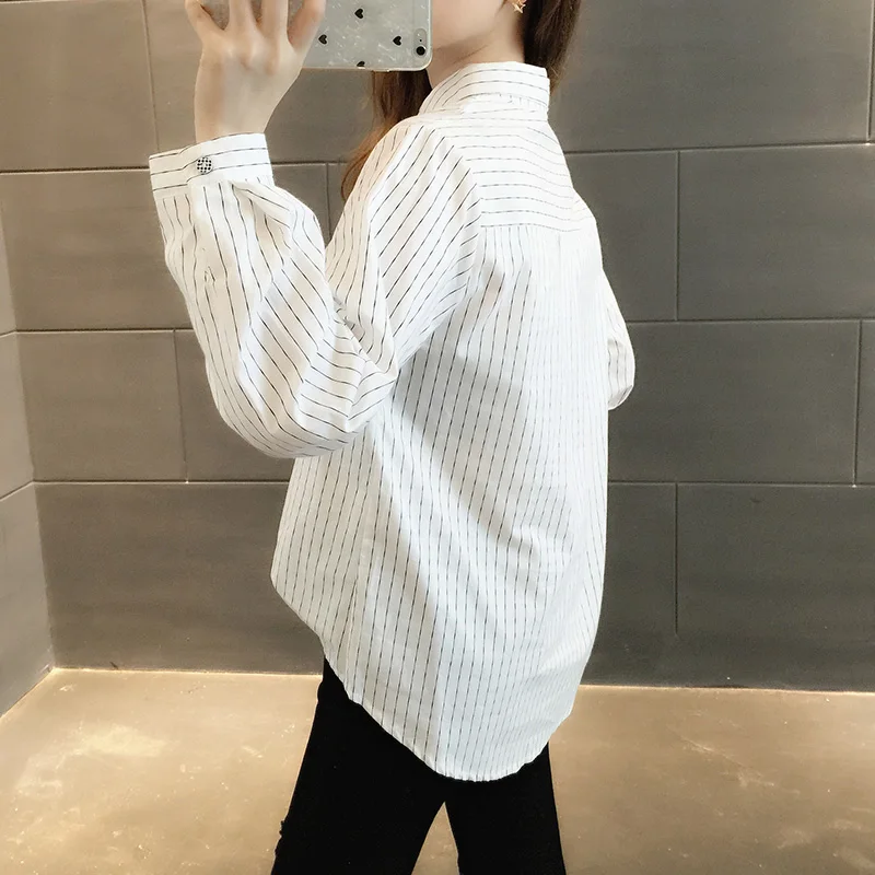 YUPINCIAGA Весна 2020 женская белая рубашка с карманом и вышивкой кошки Свободный Топ