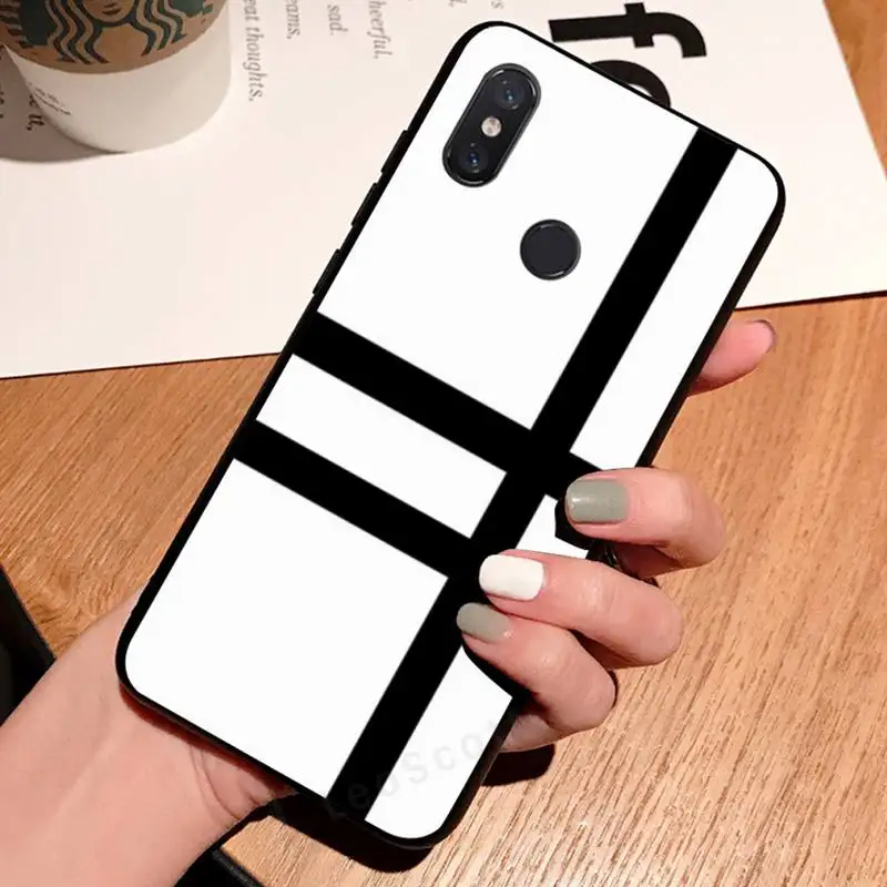 

Phone Case For Xiaomi Redmi 7 8 9t a3 9se k20 mi8 max3 lite 9 note 9s 10 pro Black and white checked cattle