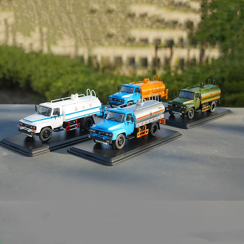 

1/43 оригинальный второй автомобиль Dongfeng 140 нефтяной танкер разбрызгиватель EQ240 Классический грузовой автомобиль литейная модель автомобиля