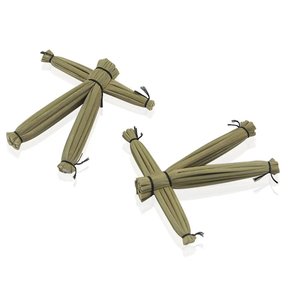 

2pcs Novelty April Fool's Day Close Up Magic Toys Mysterious Straw Voodoo Dolls Spooky Magic Stage Comedy Amazing Toys