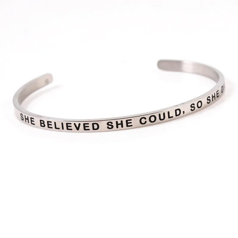 4 мм Нержавеющая сталь манжета выгравировать She believed she could so did вдохновляющие