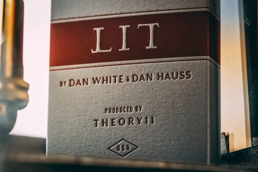 

Lit (2018) by Dan White and Dan Hauss,Magic Tricks