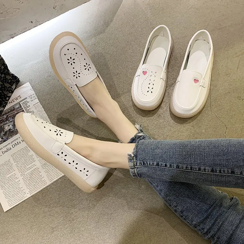 

OIMG Leather New Platform Soft Sole Comfortable Breathable White Shoes All-Matching Fashion Mid Heel Women's Shoes