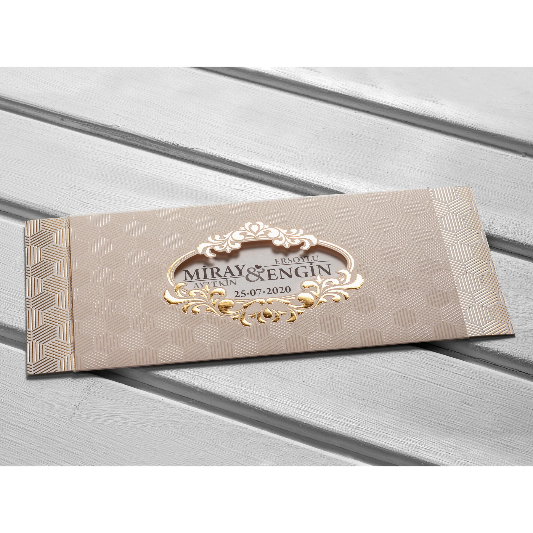 Роскошные свадебные пригласительные открытки с лазерной огранкой элегантный