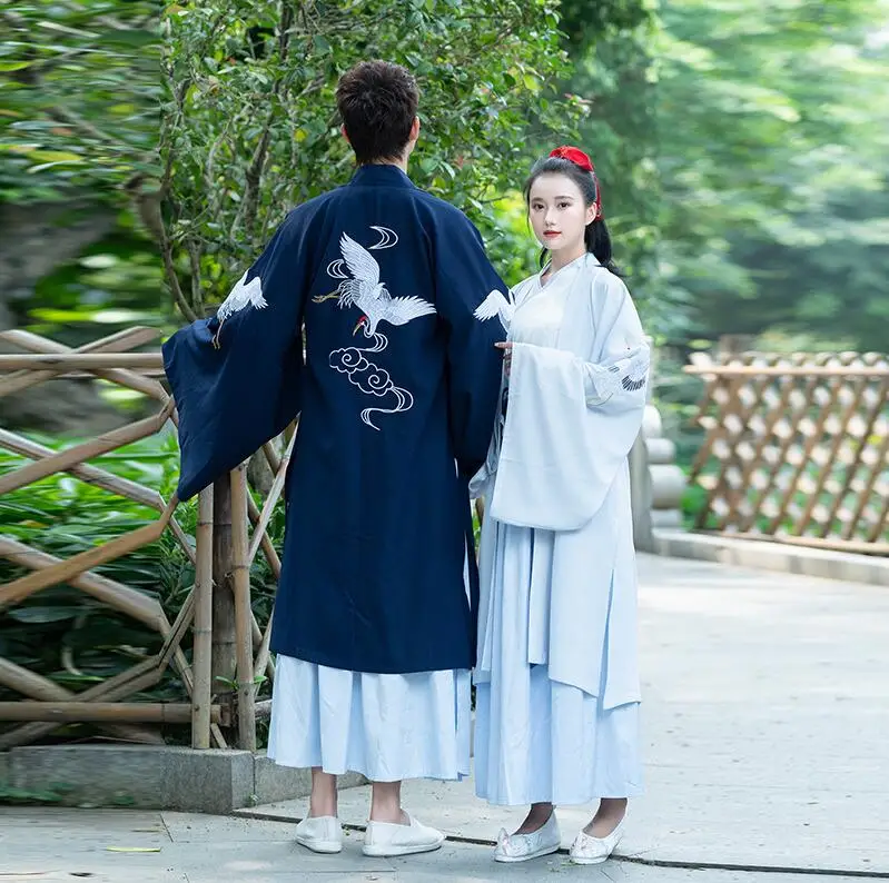 

New improved traditional Chinese Hanfu red-crowned crane embroidered cloak swordsman style couple CP student troupe lovers