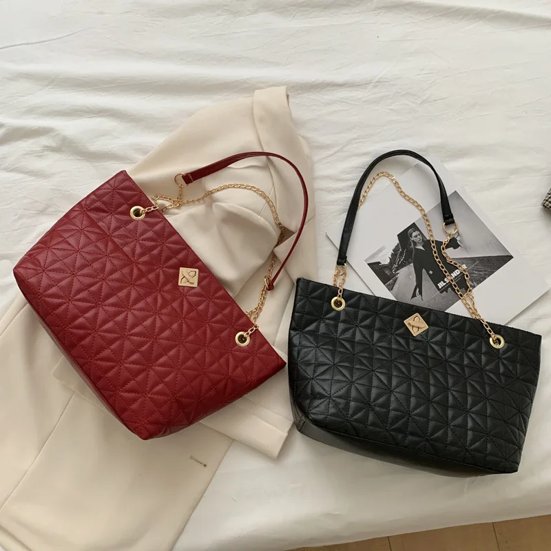 

Trendy Texture Chain Bucket Bag Women's Autumn 2020 New Simple and Fashionable Western Style Shoulder Bag Messenger Bag Purses