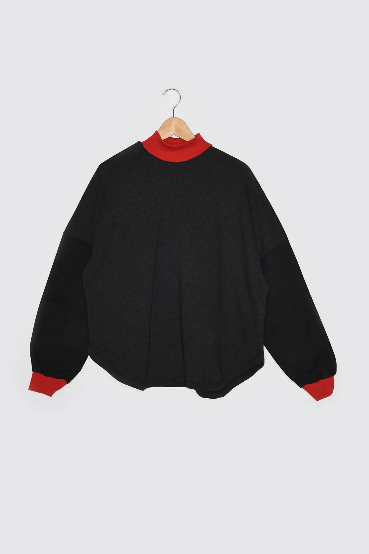 

Trendyol Upright Collar Knitted Blouse TWOAW21BZ1529