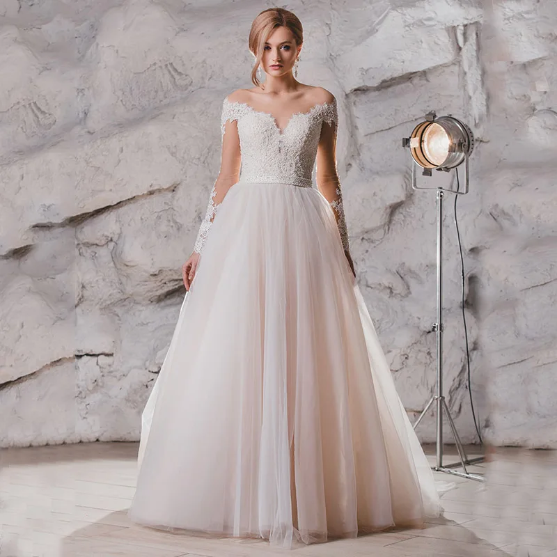 

Elegant Tulle A-line Wedding Gowns 2021 Custom Made Scoop Neck Sweep Train Lace Appliques Bridal Dress