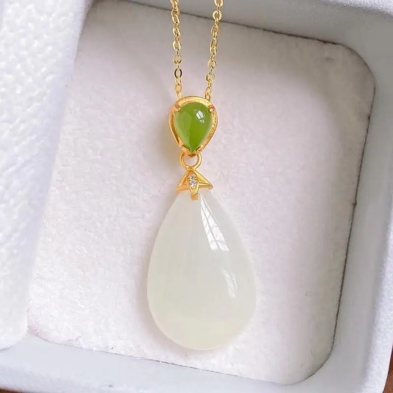 

Inlaid Hotian Jade Pendant Embellished Jasper Women's Elegant Antique Jade Pendant Sweater Chain Clavicle Chain jade necklace