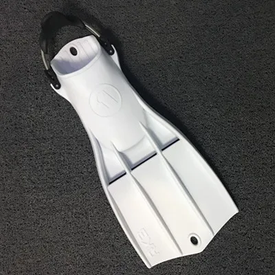 white L NiteScuba плавники для подводной фотографии Apeks RK3 плавники - Цвет: white L